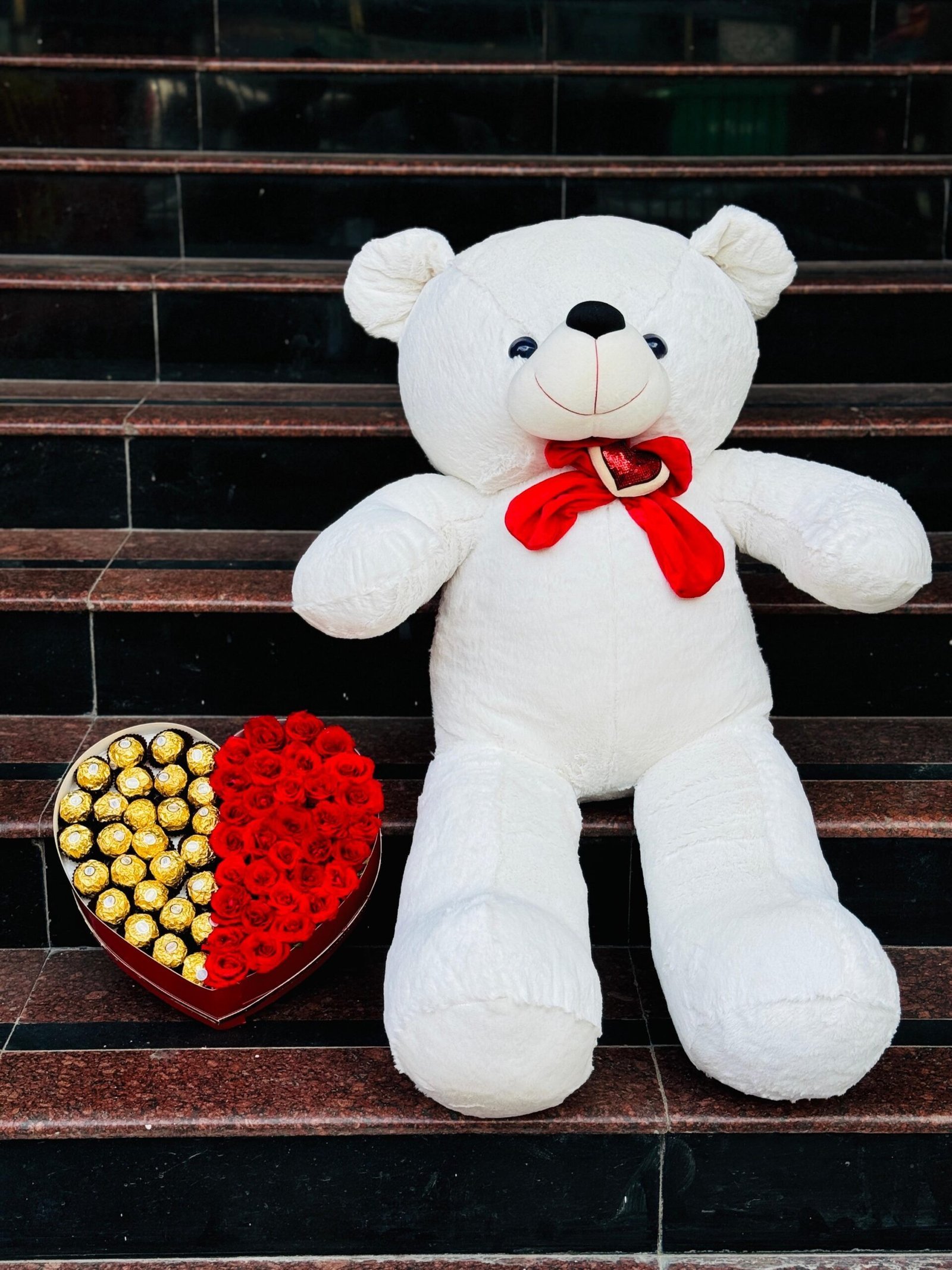 3ft Teddy With Heart Box