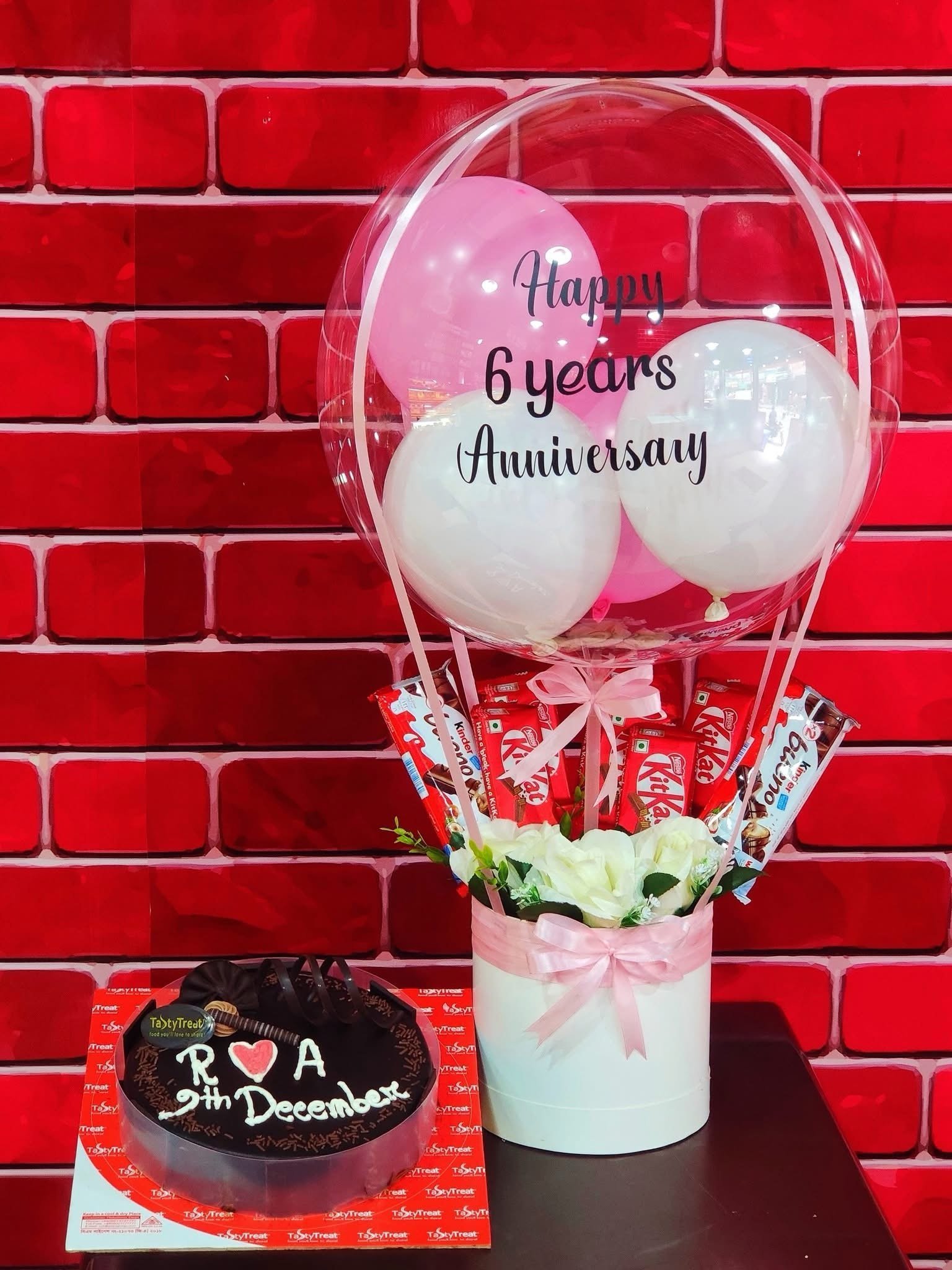 Cake &amp; Balloon Hamper