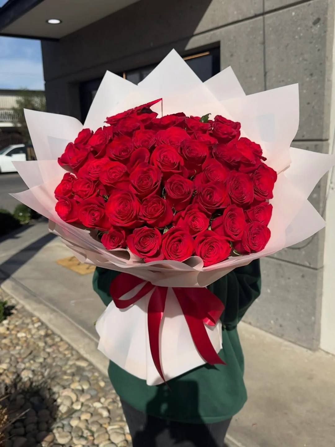 70 Pcs Rose Bouquet