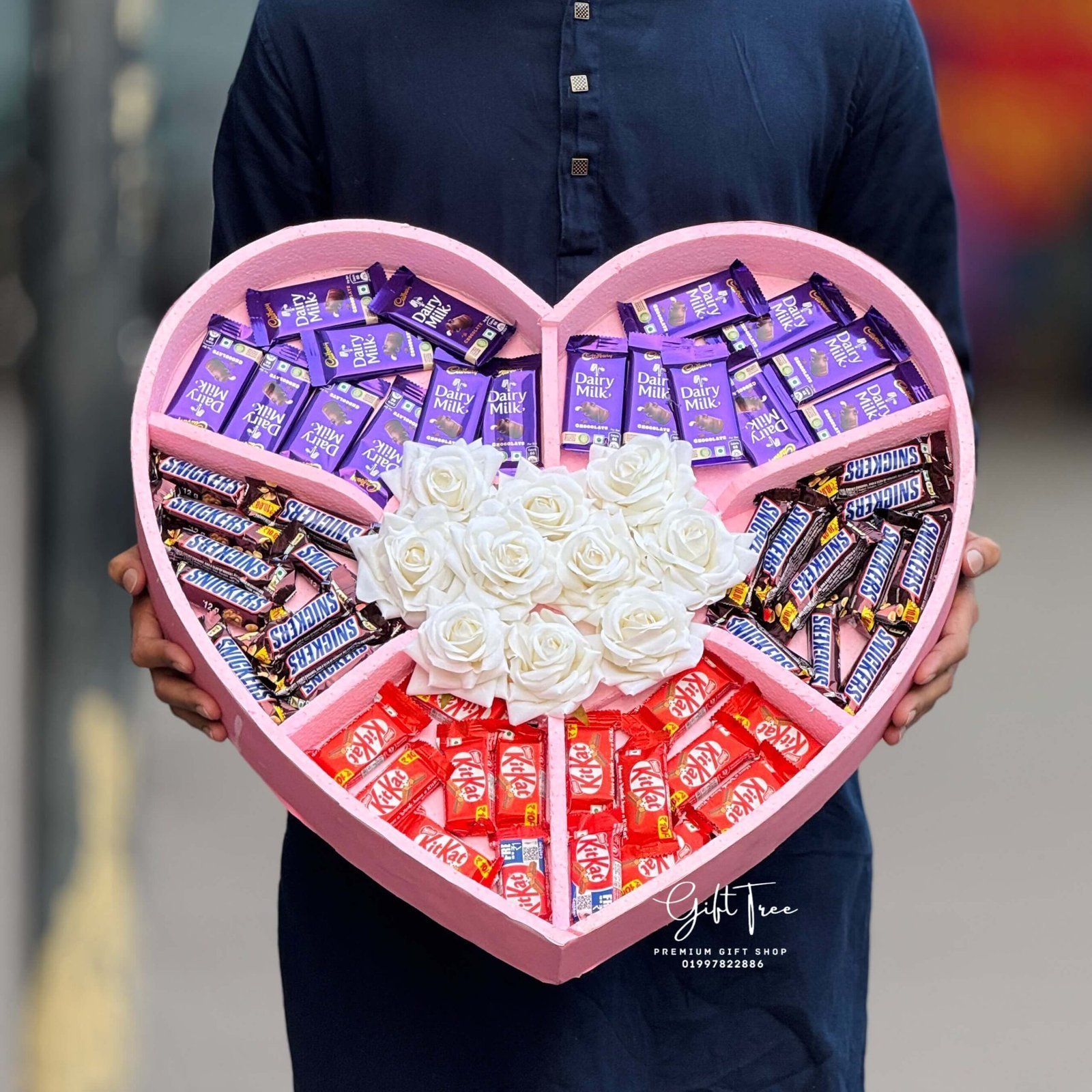 Heart Chocolate & Flower Box Pink